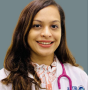 Karen saldanha | Pediatrician