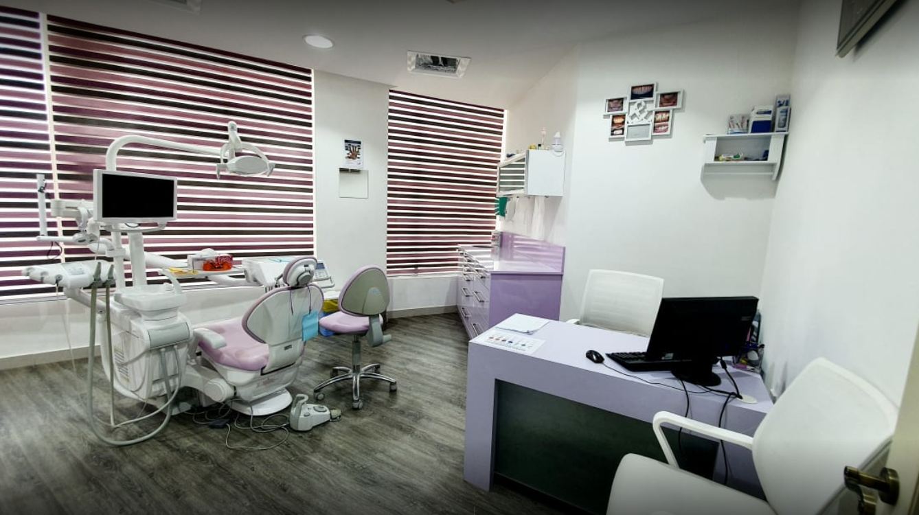 Shine Smile Dental Clinic In Al Barsha Book Doctor Appointment Online Offers Health Insurance Healthigo